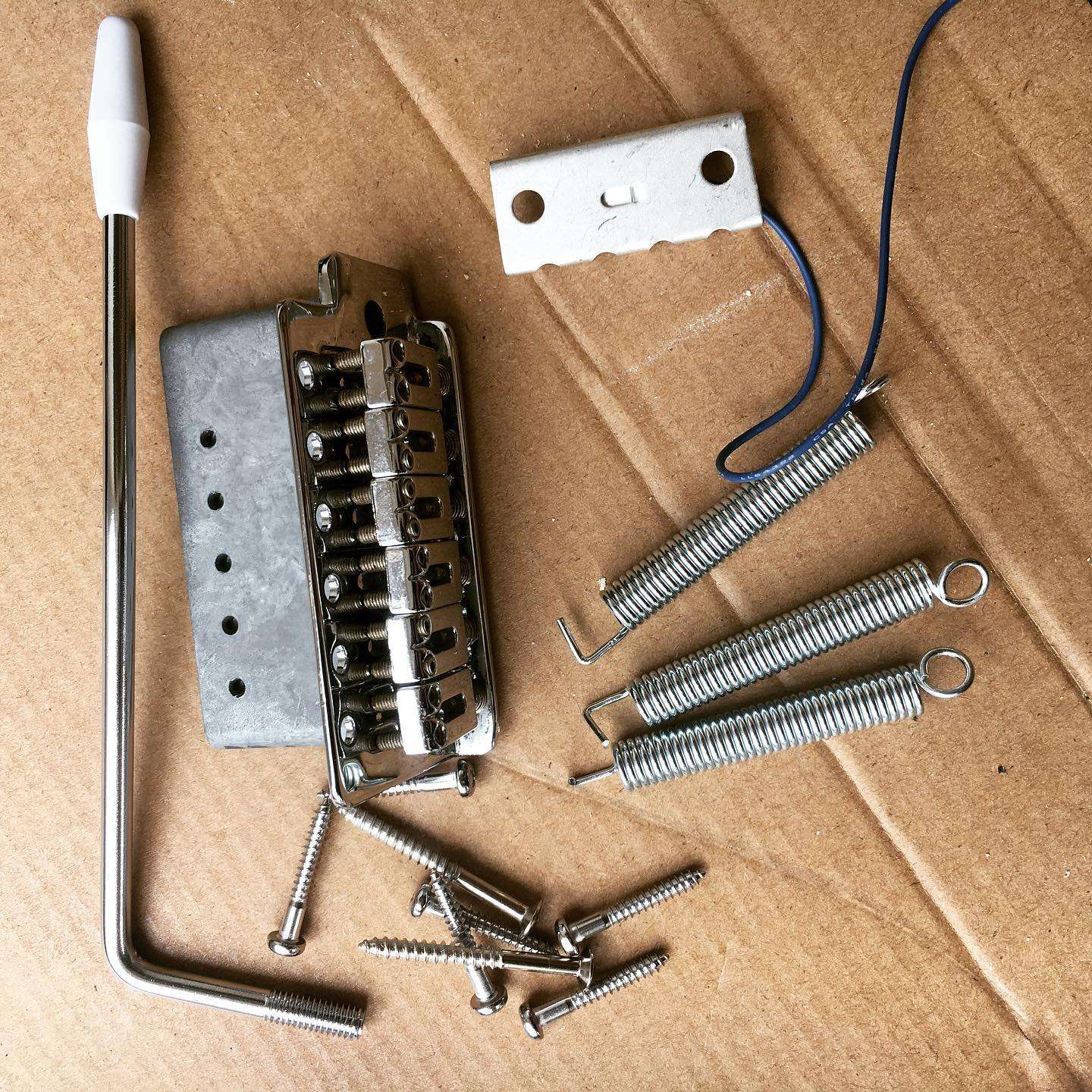 Tremolo Bridge